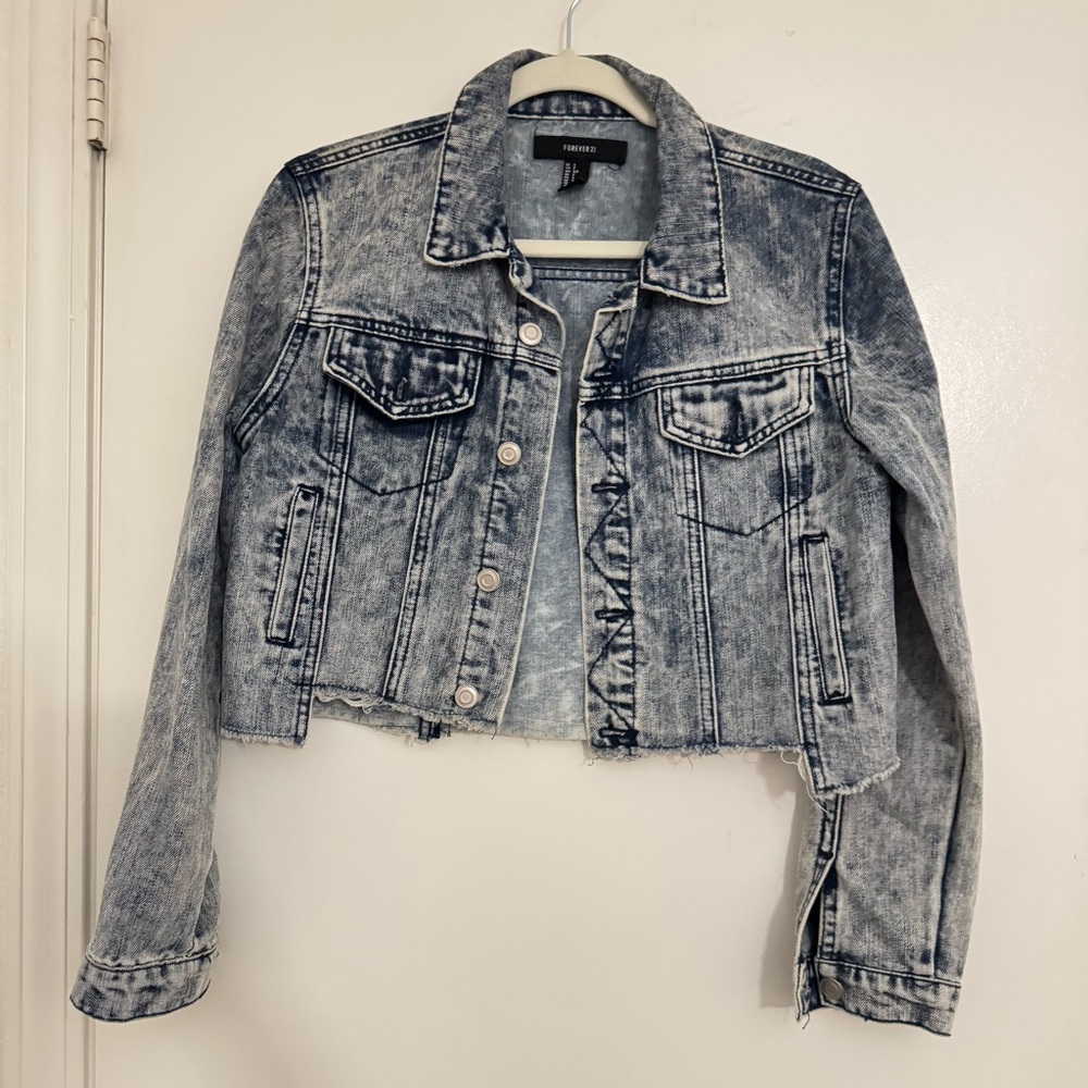 Forever 21 Cropped Denim Jacket – Size Small